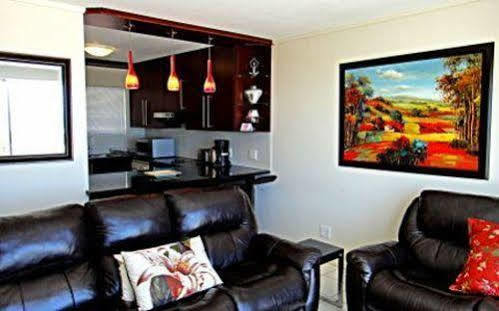 Blouberg Beachfront Accommodation Bloubergstrand Exterior photo
