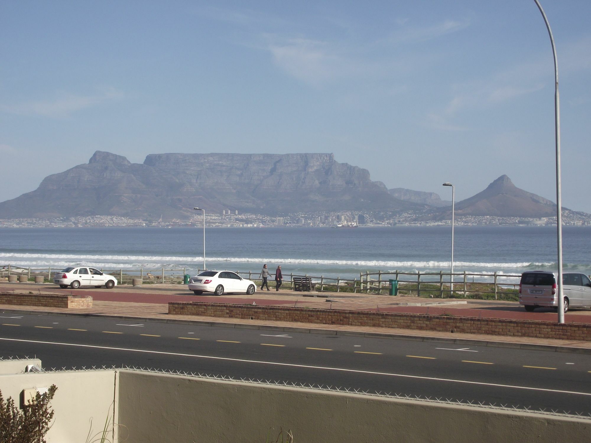 Blouberg Beachfront Accommodation Bloubergstrand Exterior photo